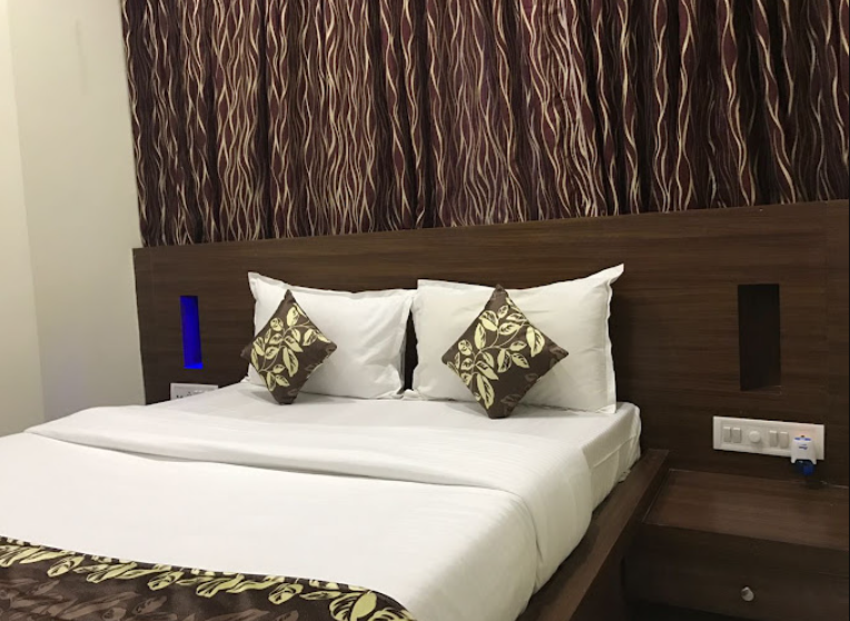 Hotel Shreya Warangal   Restaurants  Banquet Halls  Kakaji Colony, Kakaji Nagar Colony | Suit Room 